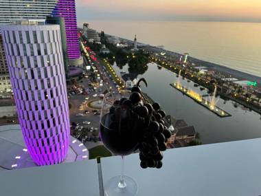 Aliance Apartment on FIRST LINE