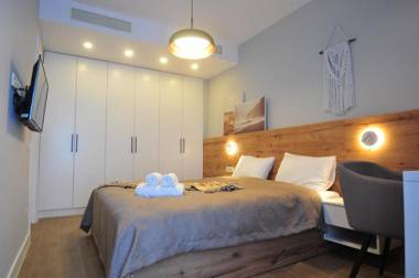 Sea view Apartment near to the Dancing and Music Fountains