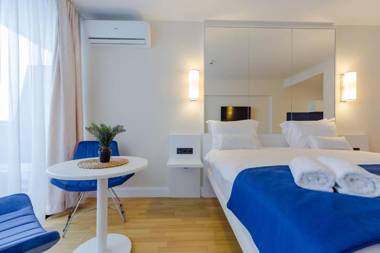 Sea View Apartment with balcony in the center of Batumi