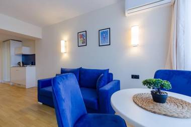 1BR Apartment With Sea View And balcony In Batumi