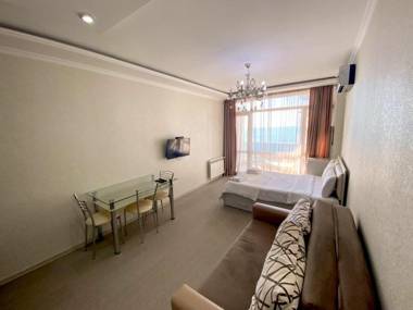 Cozy Studio Apartment-Sea View