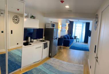 Orbi city Luxury suit