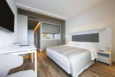 Studio Apartment With Sea View 