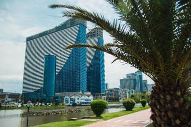 Aparthotel Orbi City Sea View