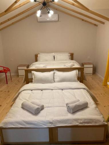 Borjomi Yellow Hotel