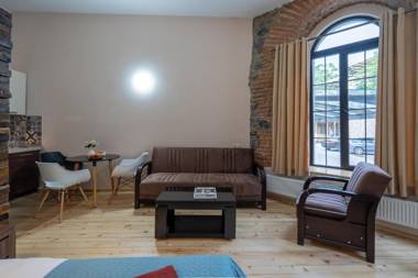 Wine Inn Borjomi Aparthotel