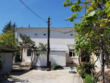 Guest House Paradise