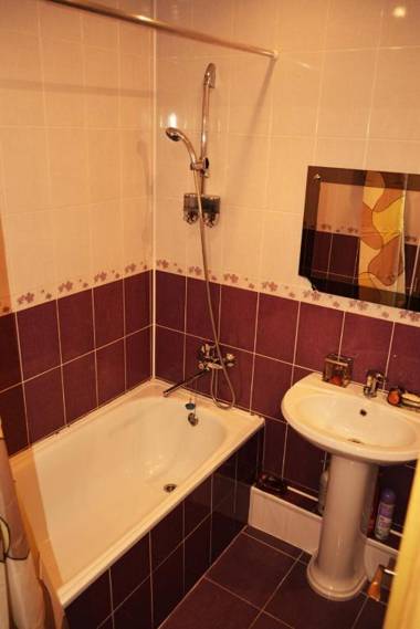 Apartments on Abazgaa 61