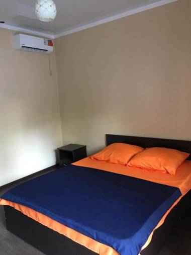 Mini Hotel on Lakoba