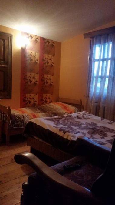 Archil and Nino Gigauri Guest House