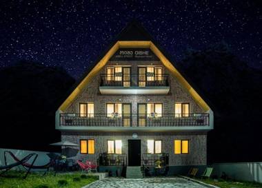 OISHE Boutique Hotel