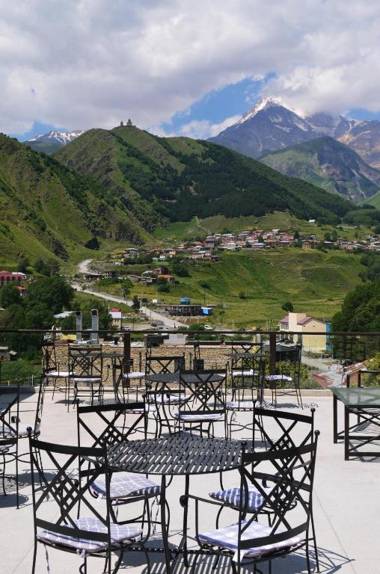 Mount Inn Kazbegi