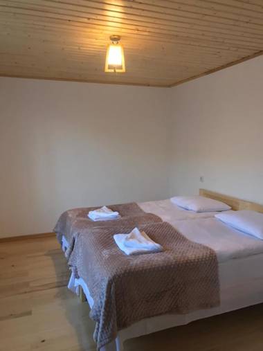 GUEST HOUSE MEMORY''