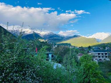 Mestia Hotel Amirani