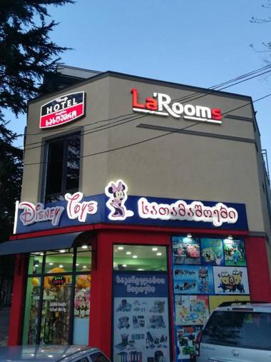 La'Rooms