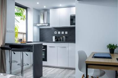 LE BARRAT CENTRE VILLE