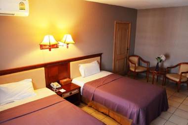 Mensvic Grand Hotel