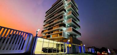 Number One Oxford Street Hotel & Suites a member of Radisson Individuals