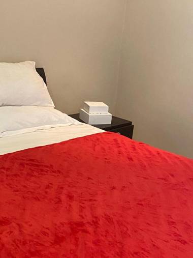 -A- Bakerstreet- Beautiful Two Bedroom Apartment