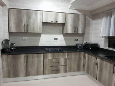 Washington Court - Deluxe One Bedroom Apartment