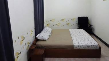 Inn-Syde Guest House