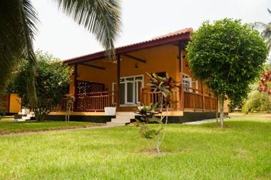 Charlestina Beach Resort