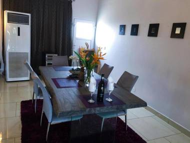 Stunning 3-Bed House in Tema Community 18