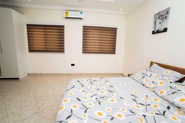 Luxurious 1 & 2 Bed Apartment at RealShala Homes Adjiringanor - East Legon