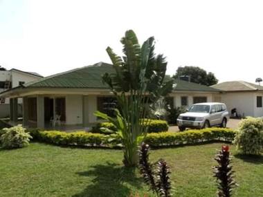 Jayliz Lodge AdentaAccra