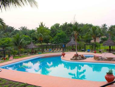Afrikiko River Front Resort