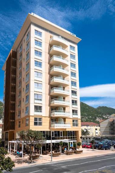 Bentley Holiday Apartments - West One