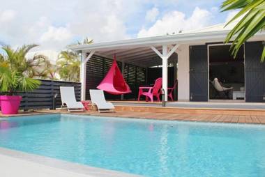 Villa de 4 chambres avec piscine privee jardin amenage et wifi a Saint Francois a 2 km de la plage
