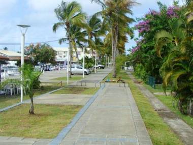 Appartement d'une chambre avec piscine partagee terrasse et wifi a Saint Francois