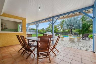 Villa de 4 chambres avec piscine privee jardin clos et wifi a Saint Francois a 4 km de la plage
