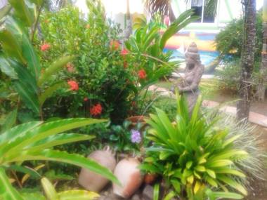 Bungalow de 2 chambres avec piscine partagee terrasse et wifi a Sainte Rose