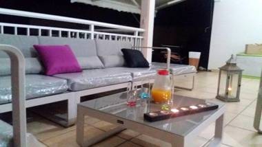 Maison de 3 chambres avec vue sur la mer jacuzzi et jardin clos a Sainte Rose a 5 km de la plage