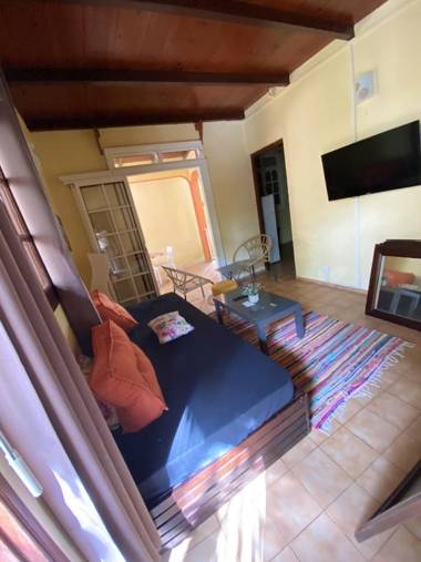 Appartement de 2 chambres avec piscine partagee jacuzzi et jardin clos a Pointe Noire a 2 km de la plage