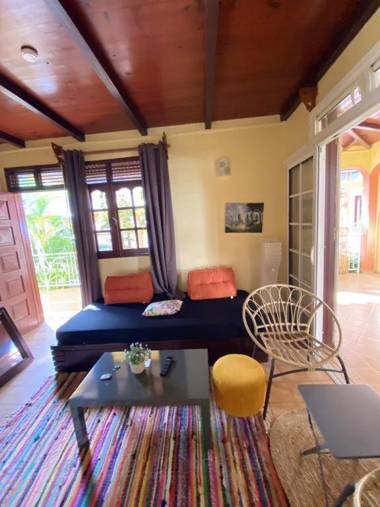 Appartement de 2 chambres avec piscine partagee jacuzzi et jardin clos a Pointe Noire a 2 km de la plage