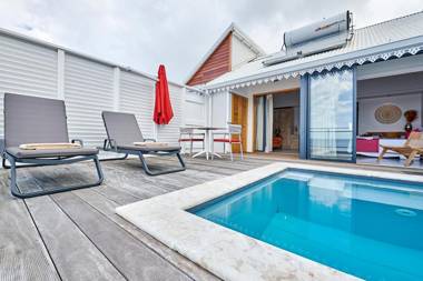 LES GALETS ROUGES LODGES & SPA