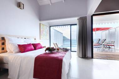 LES GALETS ROUGES LODGES & SPA