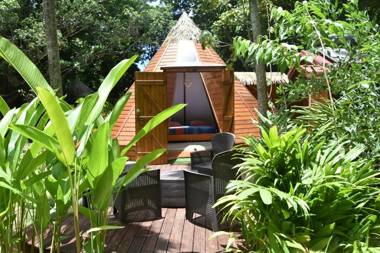 Insolite Arawakane Gîte du Manial