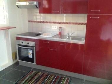 Appartement de 2 chambres avec balcon et wifi a Les Abymes a 7 km de la plage