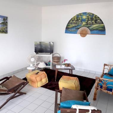 Appartement de 2 chambres avec jardin clos a Le Moule a 1 km de la plage