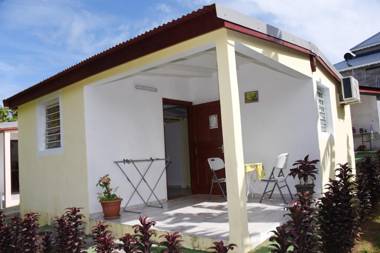 Maison d'une chambre avec jardin amenage et wifi a Capesterre Belle Eau a 6 km de la plage