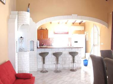 Villa de 5 chambres a Deshaies a 250 m de la plage avec vue sur la mer piscine privee et jacuzzi