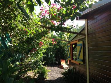 Gites LES CALEBASSIERS