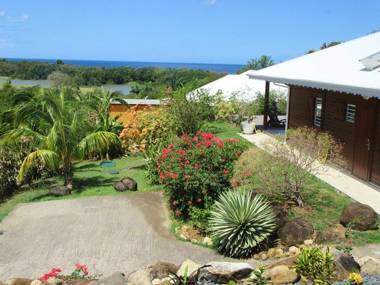 Villa de 2 chambres avec vue sur la mer piscine privee et jardin clos a Deshaies