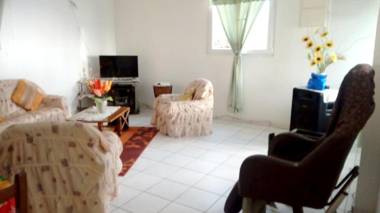 Maison de 2 chambres a Deshaies a 500 m de la plage avec vue sur la mer et terrasse