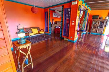 Villa d'une chambre avec vue sur la mer piscine partagee et spa a Deshaies a 6 km de la plage