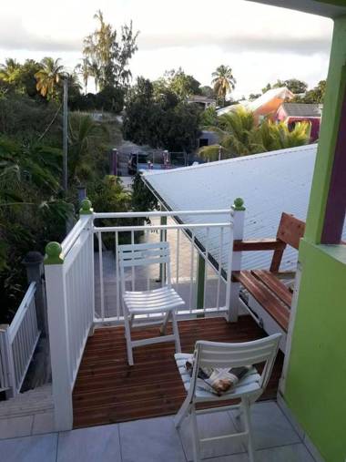 Appartement d'une chambre avec piscine partagee jardin clos et wifi a Sainte Anne a 6 km de la plage